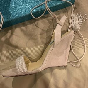 NEW !!! Never used Elegant Suede Wedges